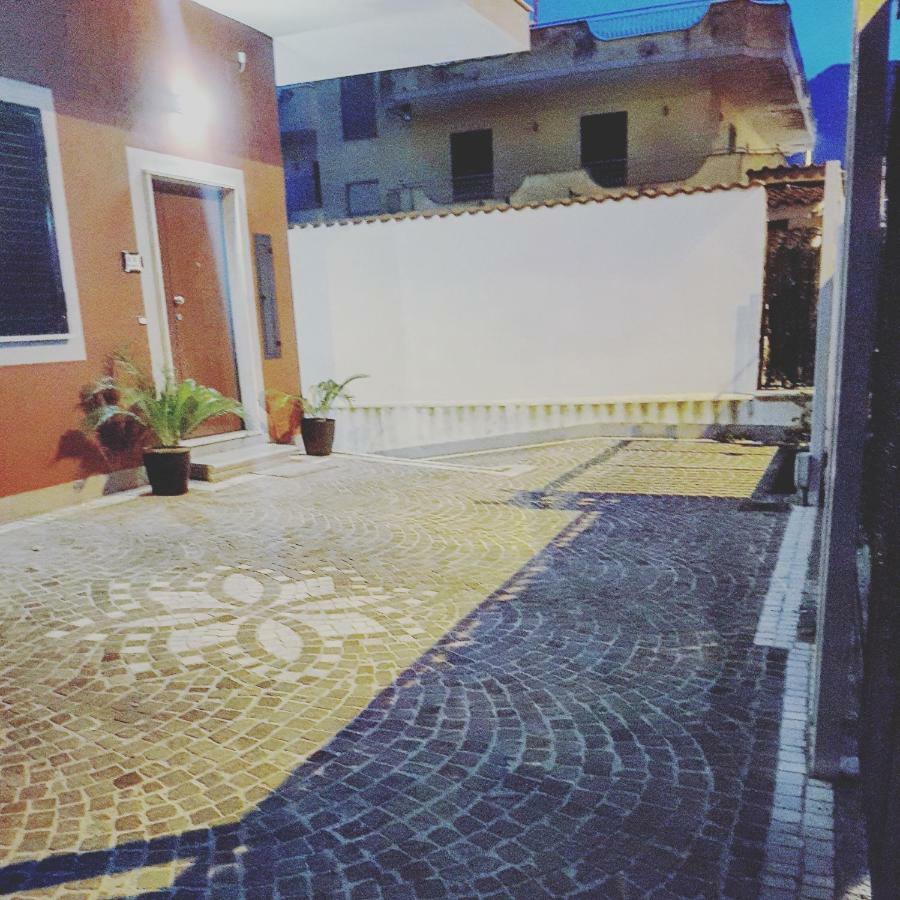 B&B President Sant'Egidio del Monte Albino 외부 사진